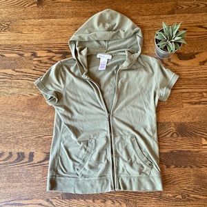 Style & Co Kahki Green Zip-Up Short Sleeve Top.  Size: Small